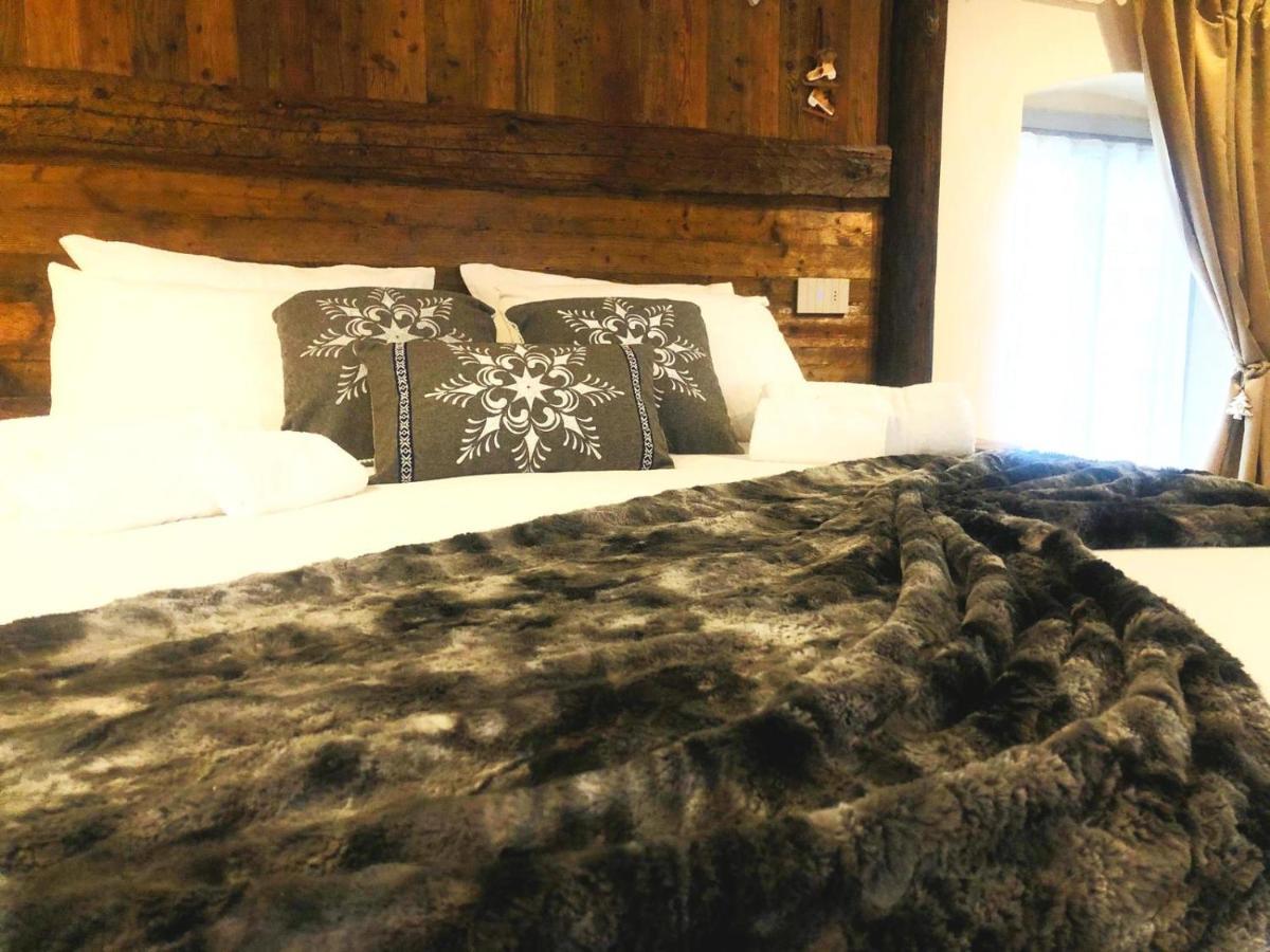 Domus Apartments Аоста Екстериор снимка